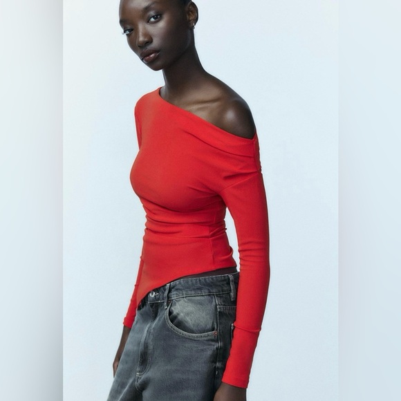 Zara off shoulder top - Picture 3 of 5